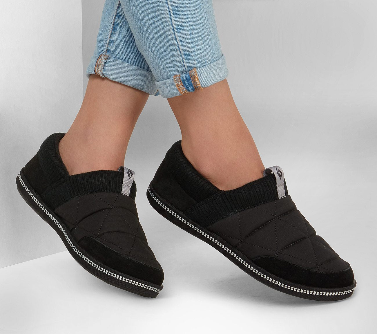 Cozy Campfire - Camp Nap Slipper Skechers