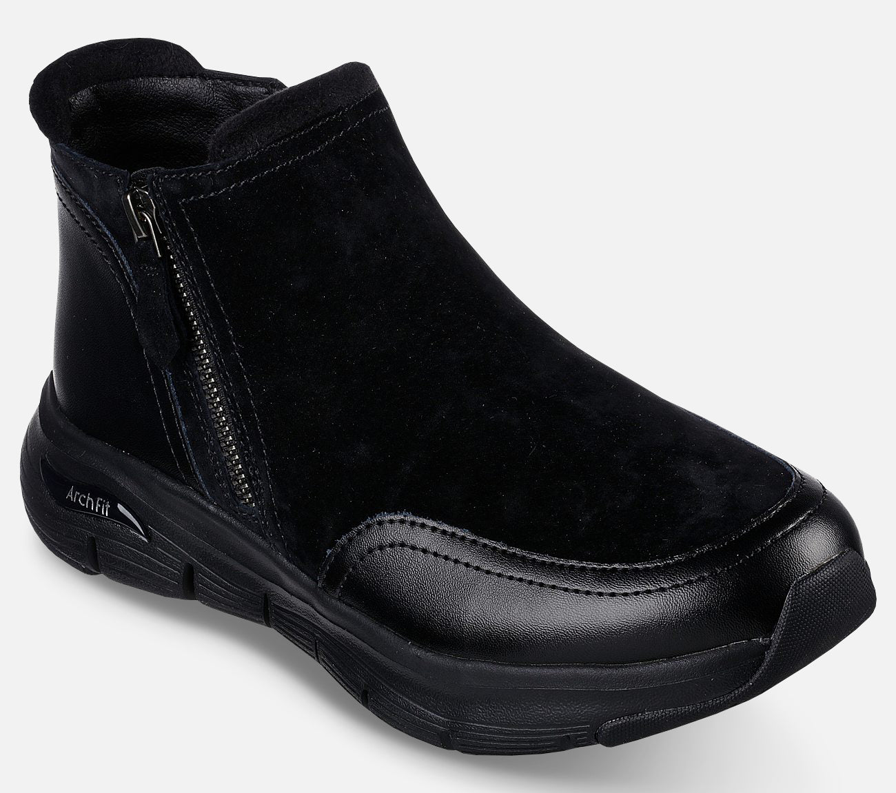 Arch Fit Smooth - Modest - Water Repellent Boot Skechers