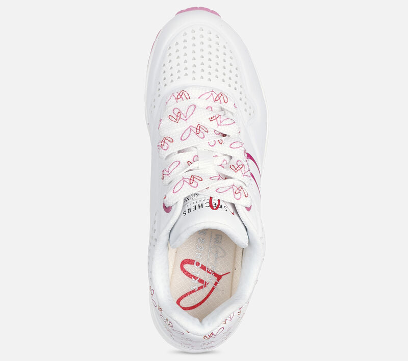 JGoldcrown: Uno - Twin Hearts Shoe Skechers.dk