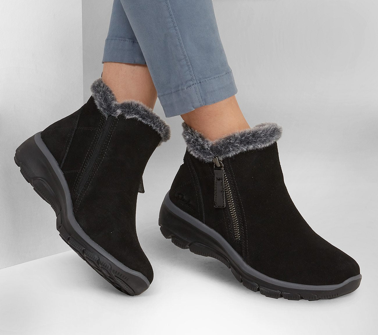 Relaxed Fit: Easy Going - High Zip Boot Skechers