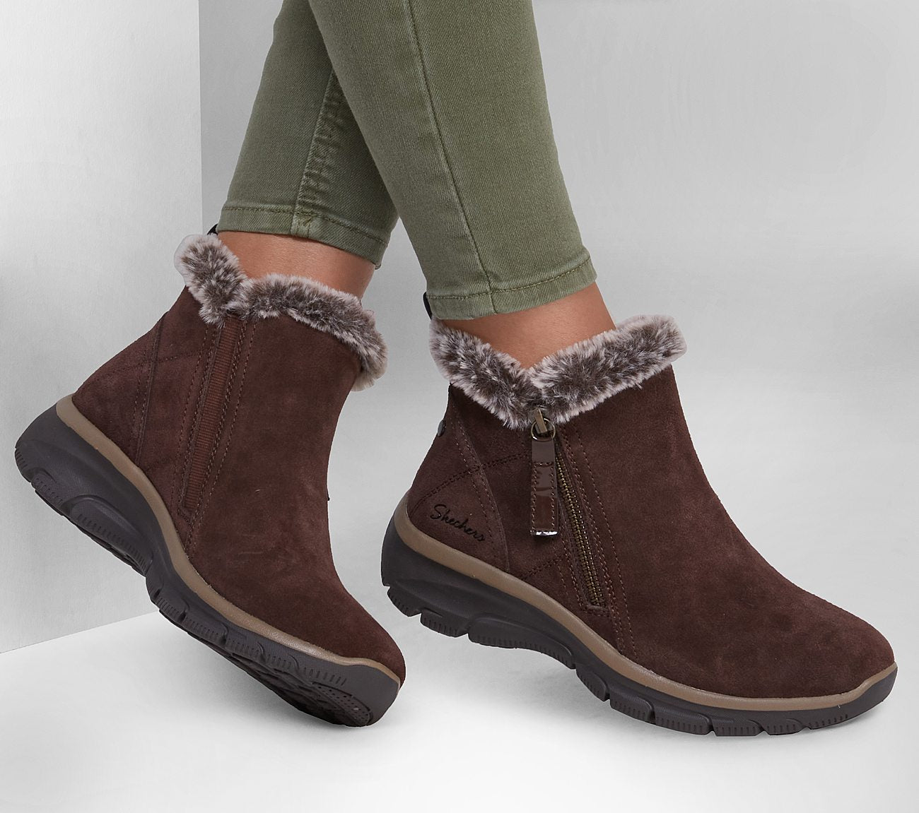 Relaxed Fit: Easy Going - High Zip Boot Skechers