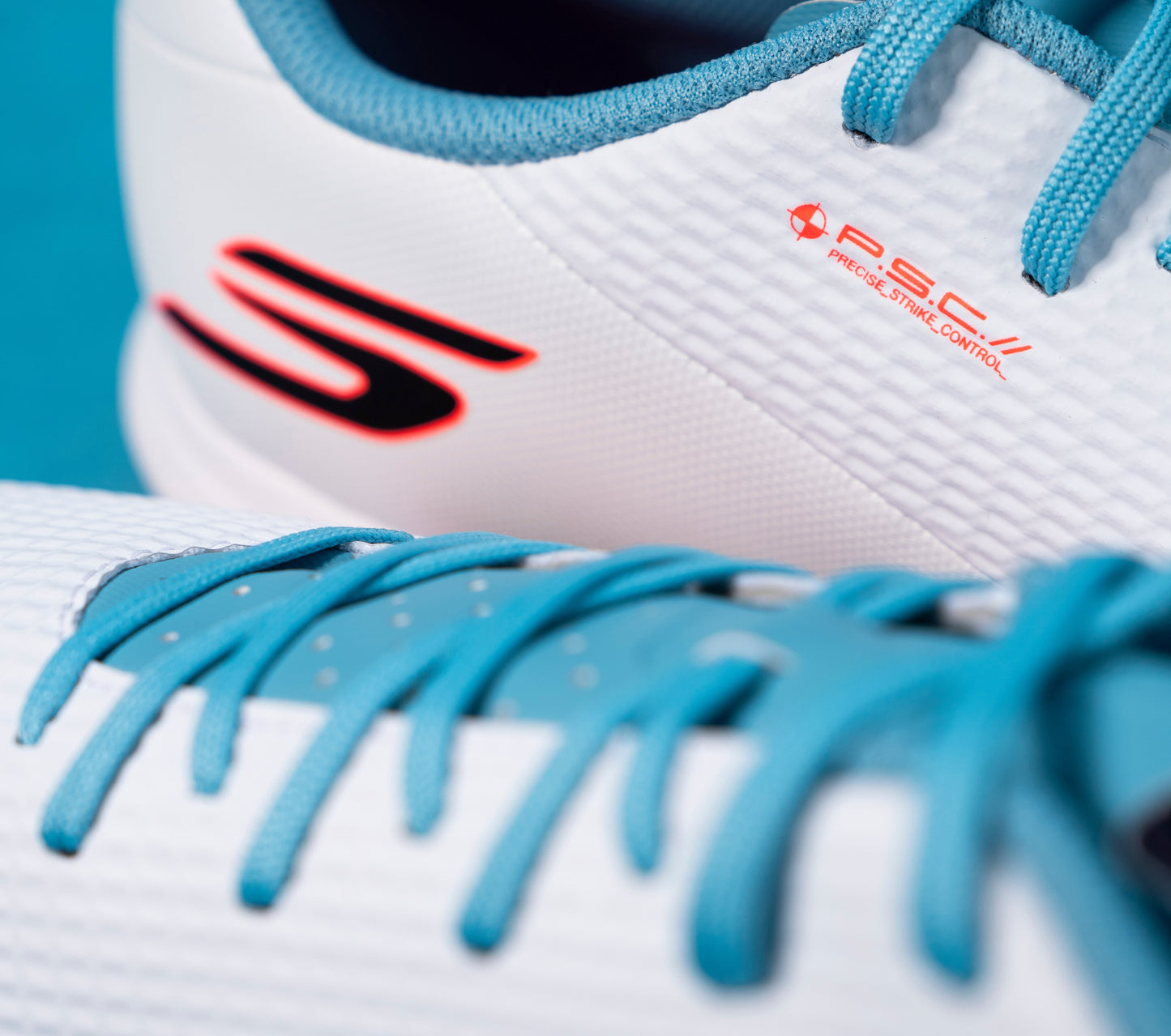 SKX_2 Academy IC Football Skechers.dk