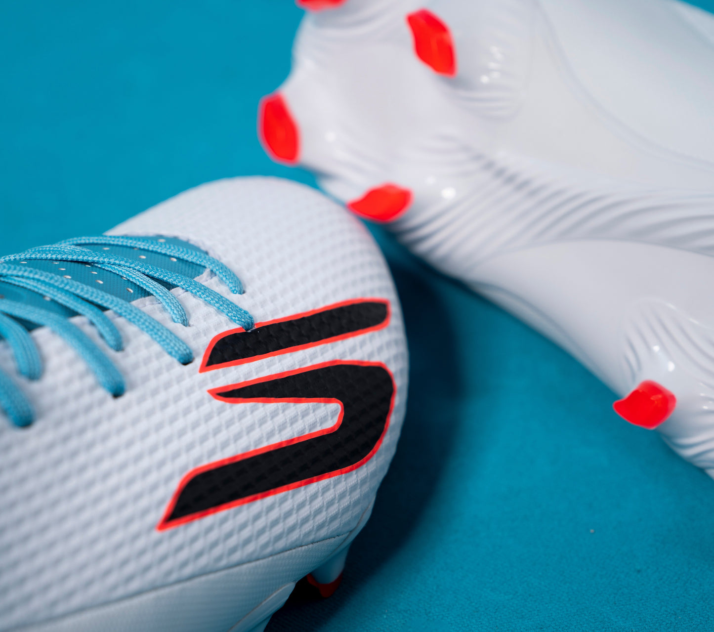 SKX_2 Academy FG Football Skechers.dk