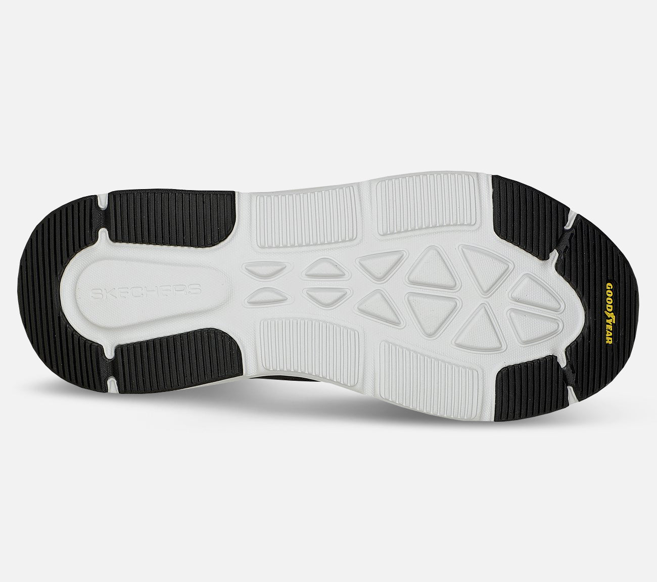 Max Cushioning Delta Shoe Skechers