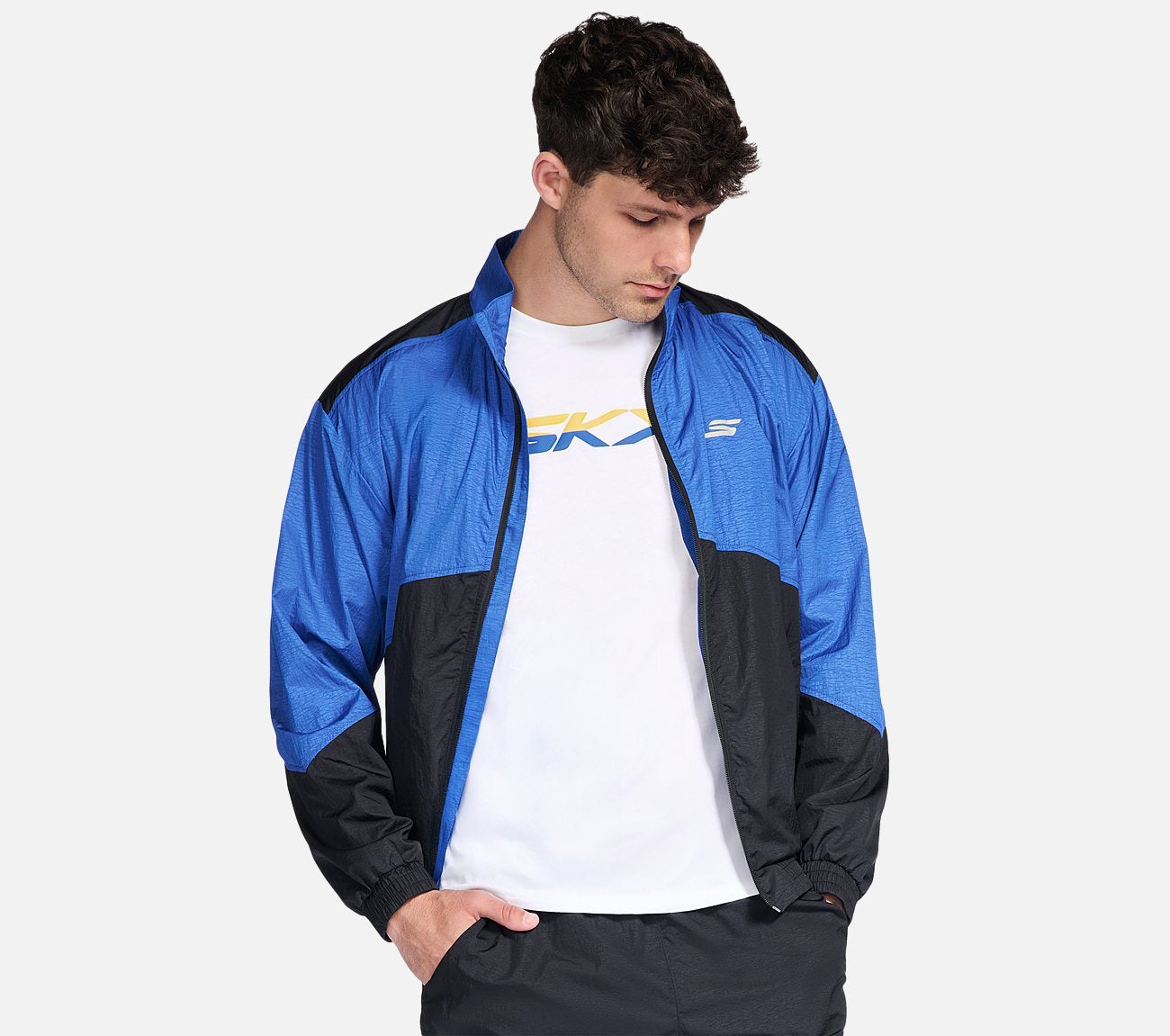 Go Shield Pace Jacket Clothes Skechers.dk