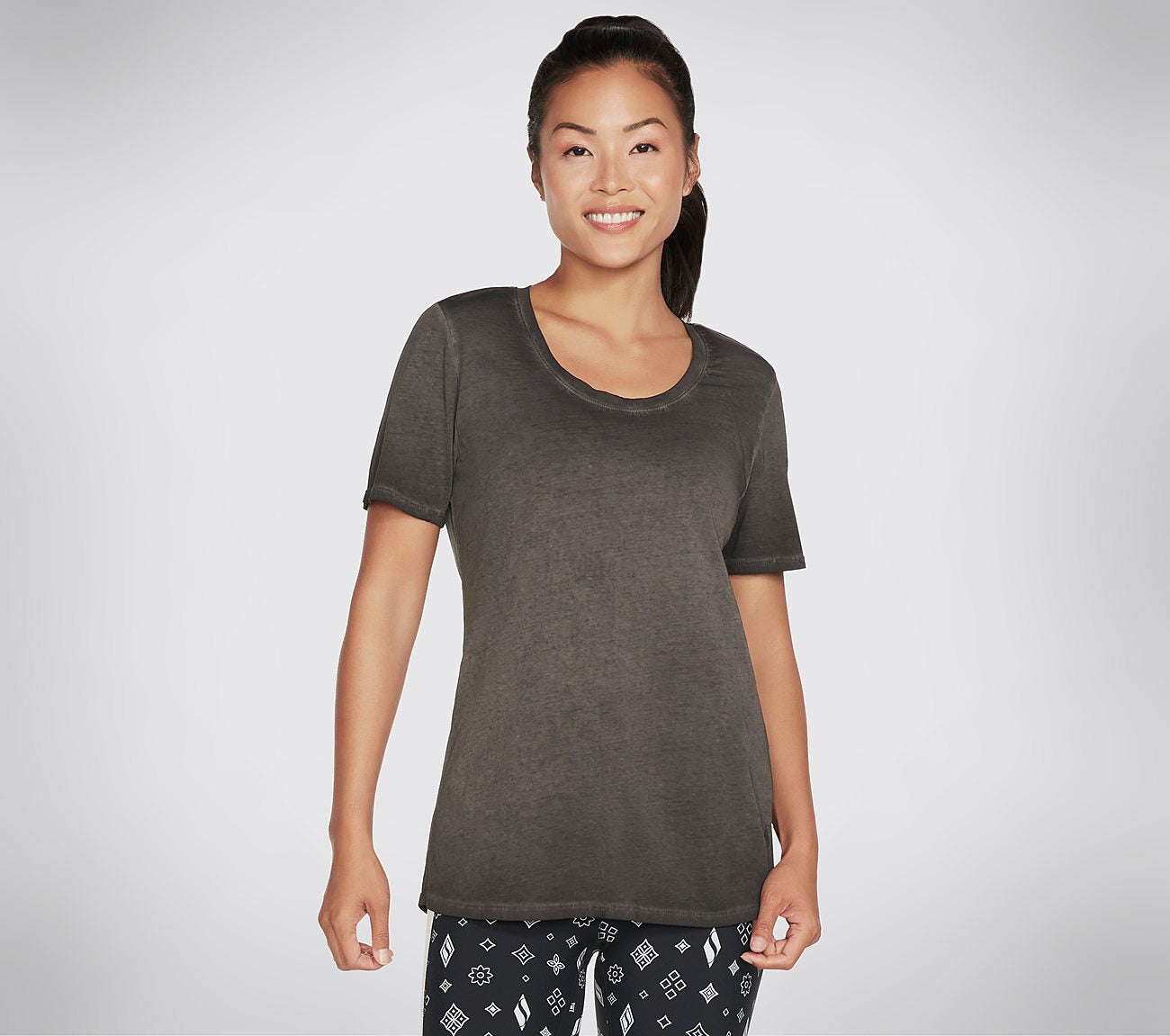 Diamond Wash Hatha Scoop Neck Tunic Tee Clothes Skechers