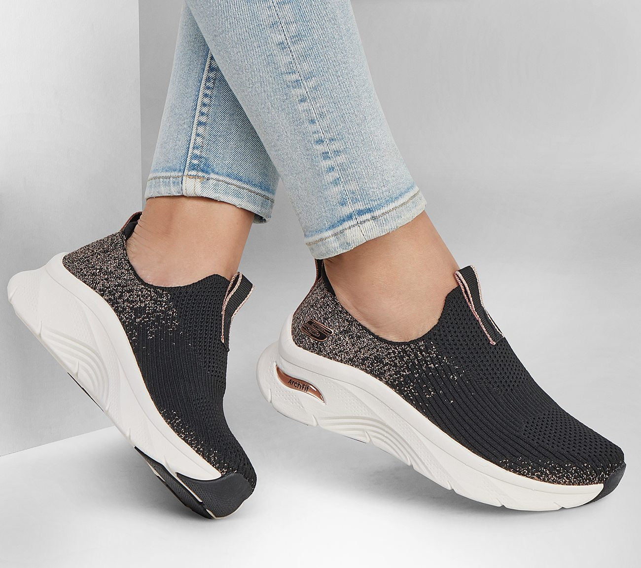 mikroskopisk plade hinanden Relaxed Fit: Arch Fit D'Lux - Glimmer Dust – Skechers.dk
